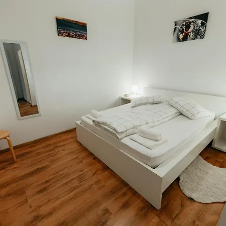 Apartament Dragoner *
